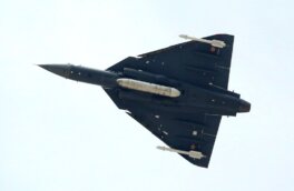 Индия купит 83 истребителя собственной постройки за $6,5 млрд