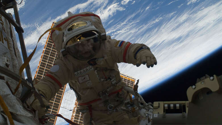 Российские космонавты на МКС первый раз в 2021 году выйдут в космос