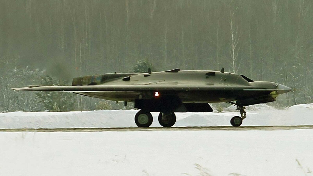 беспилотный летательный аппарат С-70 Охотник