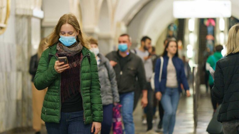 Мурашко посоветовал носить маски из-за роста заболеваемости гриппом