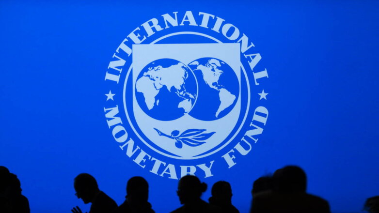 МВФ не считает отказ от доллара неминуемым