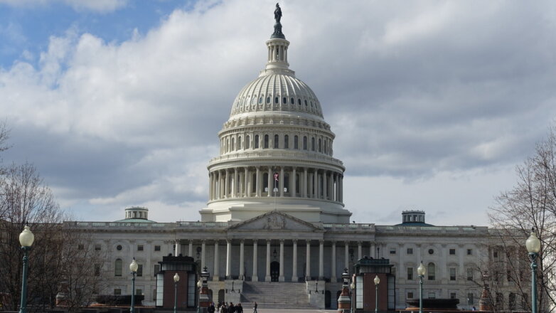 В Сенате США рассчитывают договориться о помощи Украине в начале 2024 года