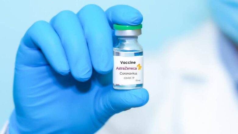 Создатели вакцины AstraZeneca заявили, что препарат эффективен на 79%
