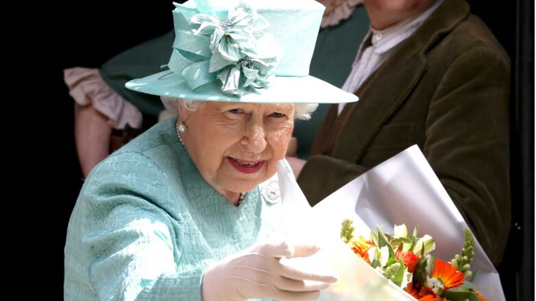 Королева Елизавета II стала прабабушкой в девятый раз