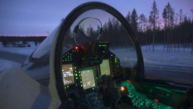 Пилот Су-57 может не отвлекаться на управление истребителем во время боя