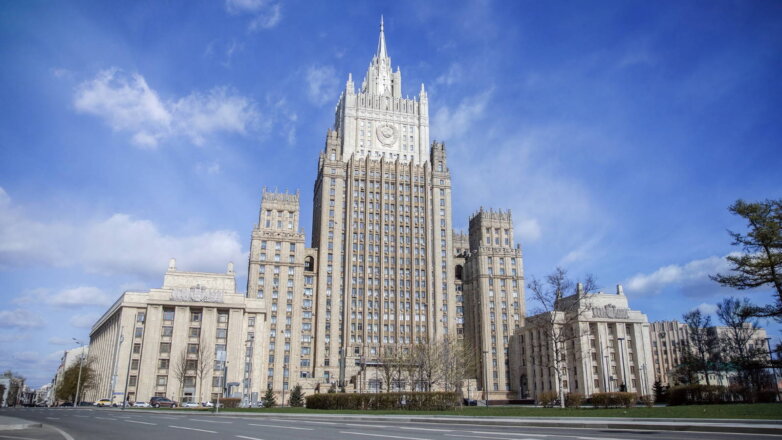 МИД России запретил въезд восьми чиновникам США