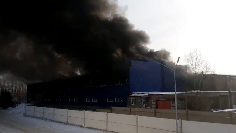 На красноярском складе горюче-смазочных материалов произошел взрыв