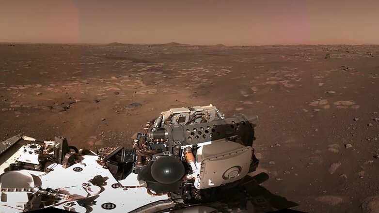Марсоход Perseverance впервые проехал по Красной планете
