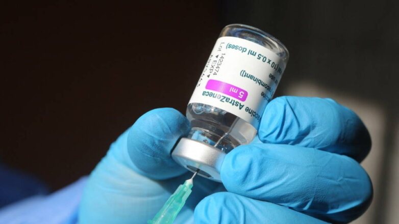 Ирландия вслед за другими странами приостановила вакцинацию AstraZeneca из-за тромбов