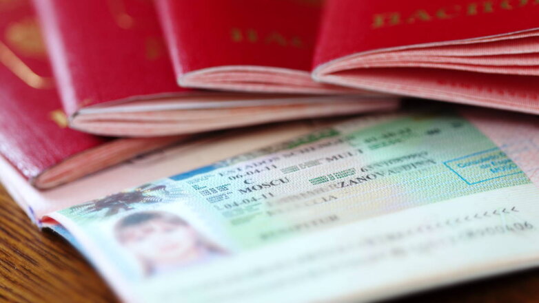 В Кремле предупредили о контрмерах в случае отказа россиянам в шенгенских визах