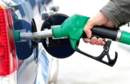 Бензин АИ-100: зачем он нужен и как помогает автомобилю