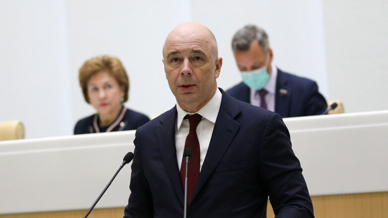 Министр финансов РФ Антон Силуанов во время заседания Совета Федерации
