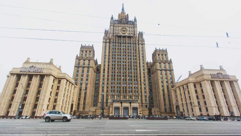 В МИД РФ ответили на высылку российских дипломатов из Словакии