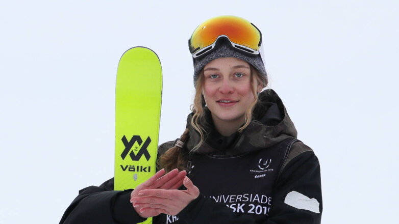 Лыжница Таталина впервые в истории завоевала для России золото в биг-эйре на чемпионате мира