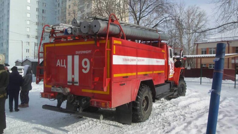 При взрыве самогонного аппарата в жилом доме Екатеринбурга пострадал человек
