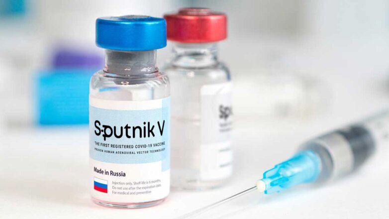 Украина отказалась признавать российскую вакцину "Спутник V"