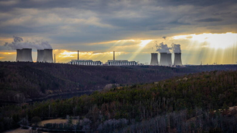 "Росатом" назвал решение Чехии по АЭС "Дукованы" политически ангажированным