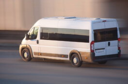 Несколько детей погибли в аварии с микроавтобусом и грузовиком на Ставрополье