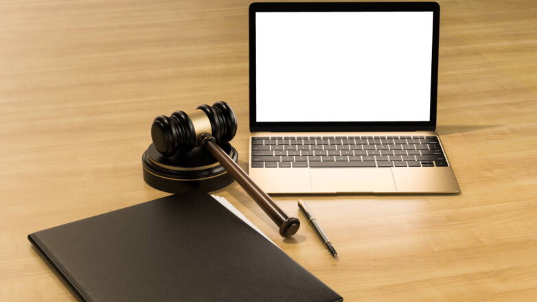 Закон об участии в суде со смартфона: документ внесен в Госдуму