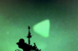 НЛО у американского ракетного эсминца сняли на видео