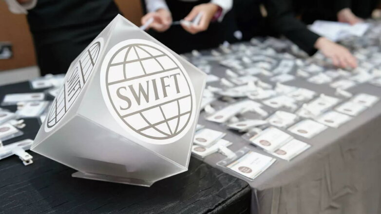 В Европарламенте высказались за отключение России от SWIFT