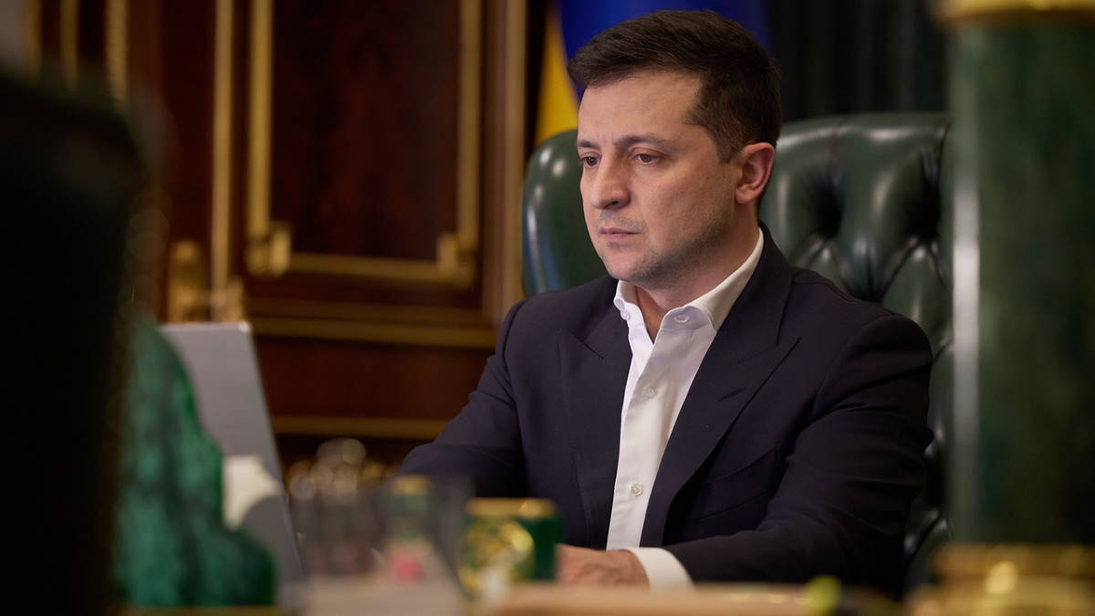 Зеленский утвердил стратегию деятельности своего представительства в Крыму