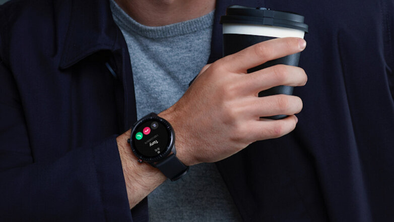Представлены смарт-часы Xiaomi Mi Band с возможностью звонков без смартфона