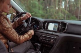 Как нельзя ездить с АКПП: названы главные ошибки вождения на "автомате"