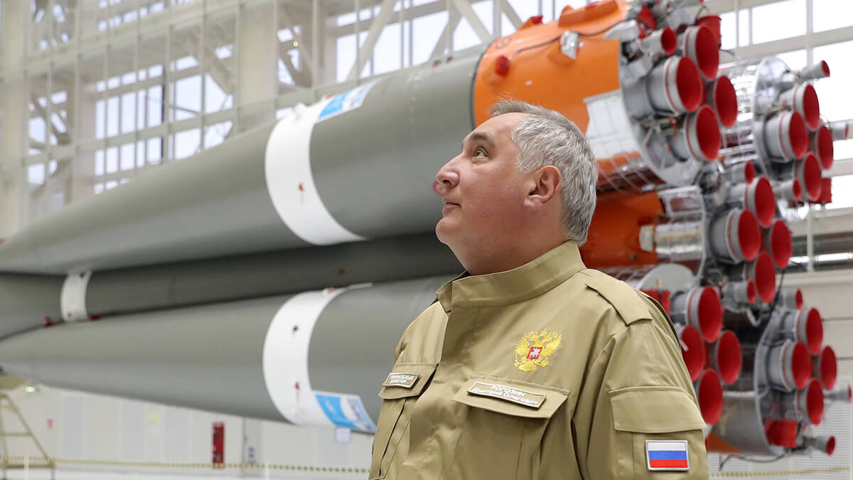 В Роскосмосе не обсуждают доставку космонавтов на МКС с помощью SpaceX