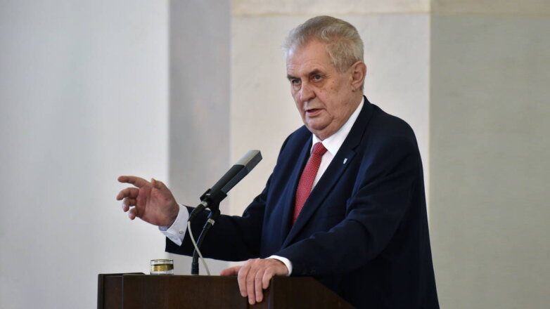 Президент Чехии сделает чрезвычайное заявление в воскресенье