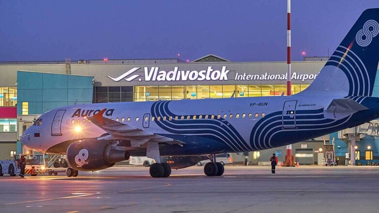 Пьяный россиянин устроил дебош на авиарейсе Владивосток-Москва