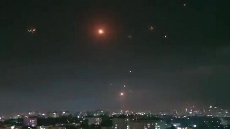 Около 150 ракет запустили из сектора Газа по Израилю