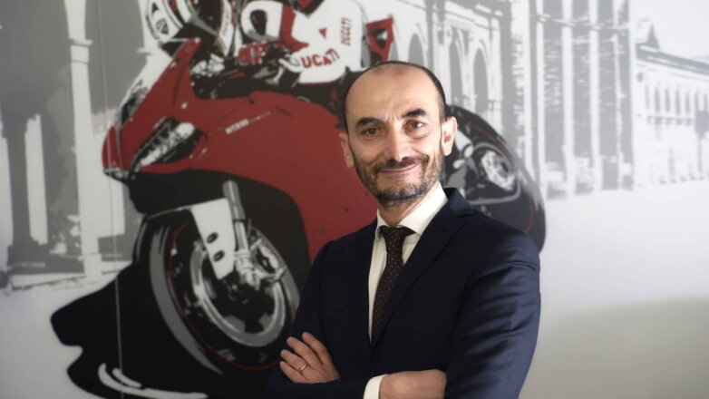 Директор Ducati объяснил, почему компания до сих пор не делает электрические мотоциклы