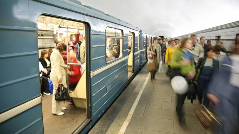 О работе метро во время парада на Красной площади рассказали москвичам
