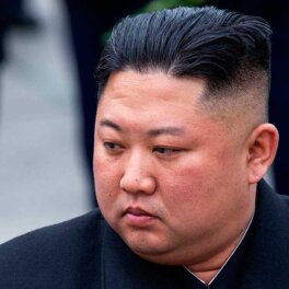 Ким Чен Ын принял российскую военную делегацию во главе с замминистра обороны