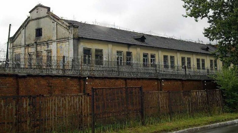 На Украине выставили на аукцион две исправительные колонии