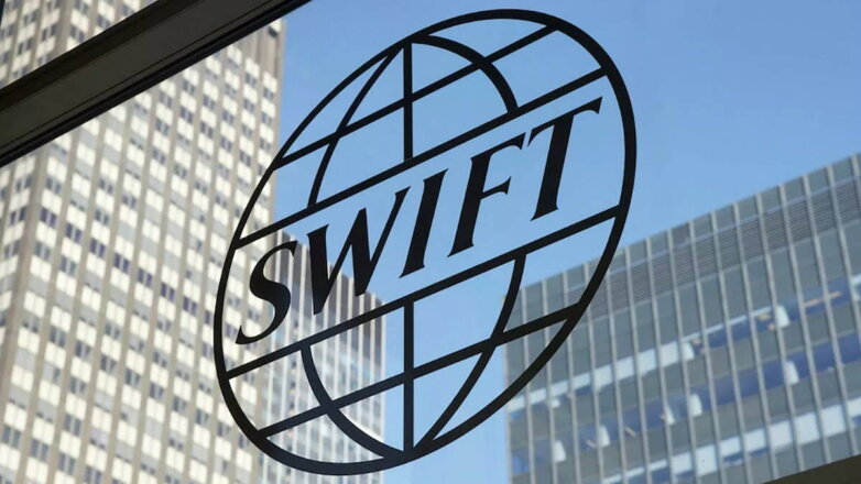О последствиях отключения России от SWIFT предупредили в Германии