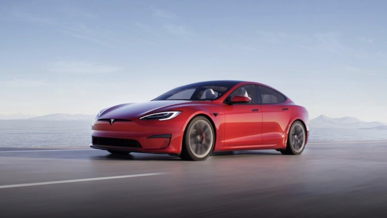 Электрокар Tesla Model S Plaid стал самым быстрым в мире