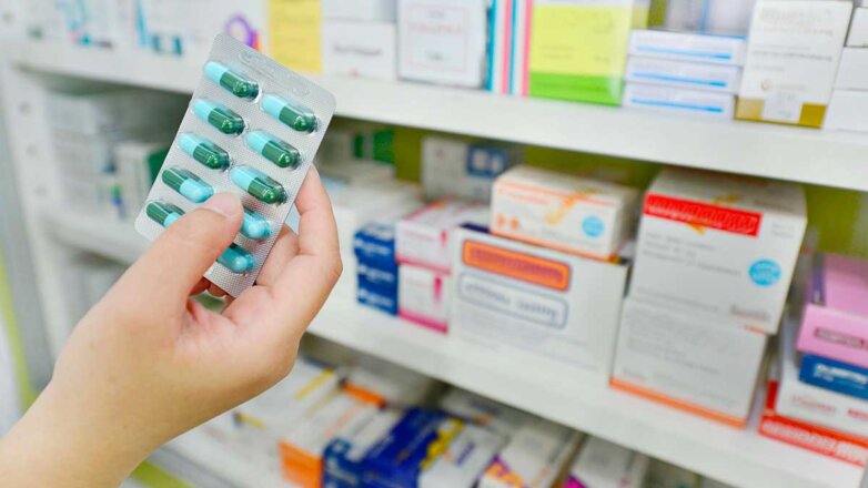 Росздравнадзор заявил об отсутствии срывов поставок лекарств в аптеки