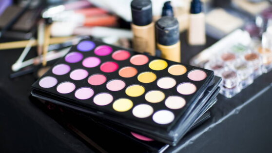 Бренды вне игры: производитель косметики Coty приостановит работу в России