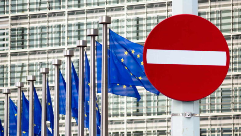 Глава МИД Австрии сообщил, что ЕС работает над пакетом санкций против России
