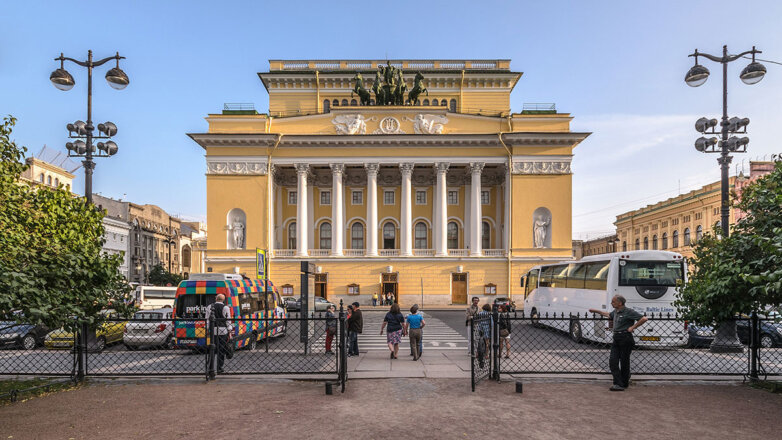 Музеи Санкт-Петербурга будут работать в режиме выходного дня