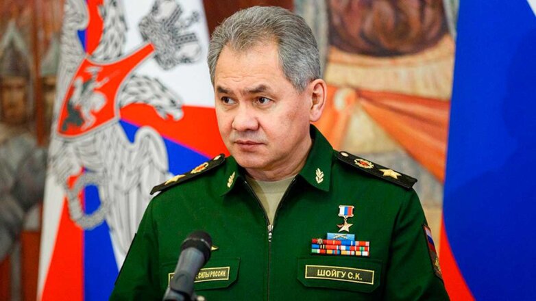 Шойгу назвал число привитых от коронавируса в Вооруженных силах России