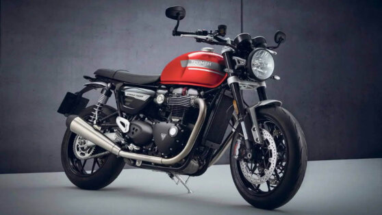 Ретромотоцикл Triumph Speed Twin получил обновленный двигатель, подвеску и тормоза