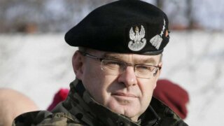 Польский генерал призвал установить на границе с Россией минные поля
