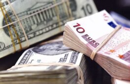 Курсы доллара и евро к рублю достигли исторических максимумов
