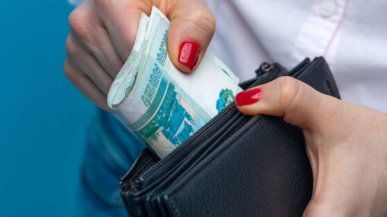 Россиянам объяснили, как оплачиваются майские праздники в 2022 году