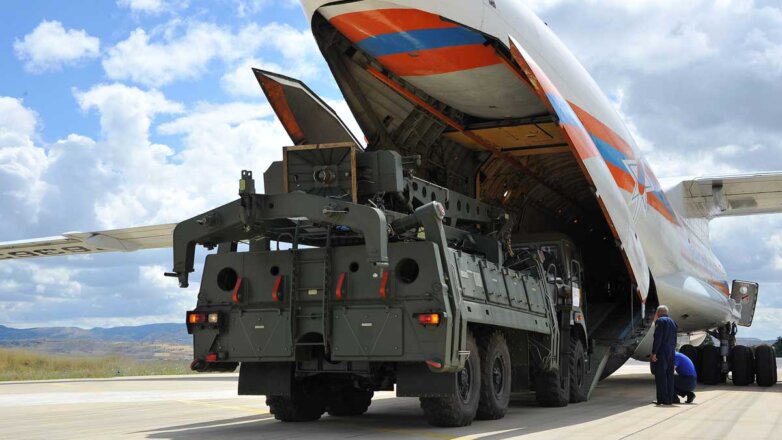 Турция не будет высылать российских специалистов по С-400