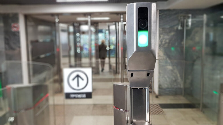 Функцию оплаты проезда по лицу введут на Филевской линии метро в Москве