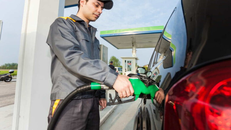 Минэнерго прогнозирует снижение цен на бензин и дизтопливо в России